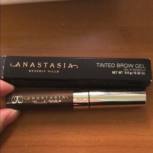 barely used: Anastasia tinted brow gel (granite)